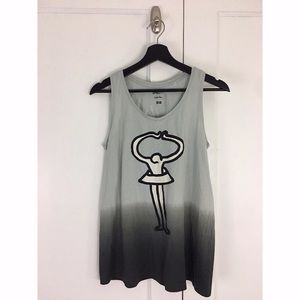 UNIQLO Keith Haring ballerina ombré tank
